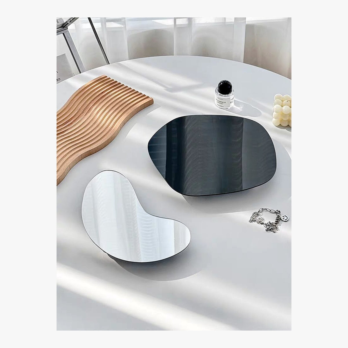 Acrylic Serving Tray – product view 3