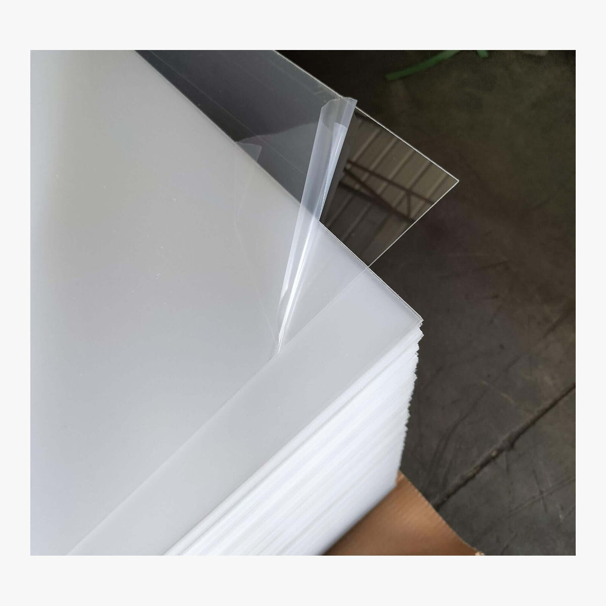 Clear Acrylic Sheet – 3–30mm, 1220 × 2440mm – product view 2