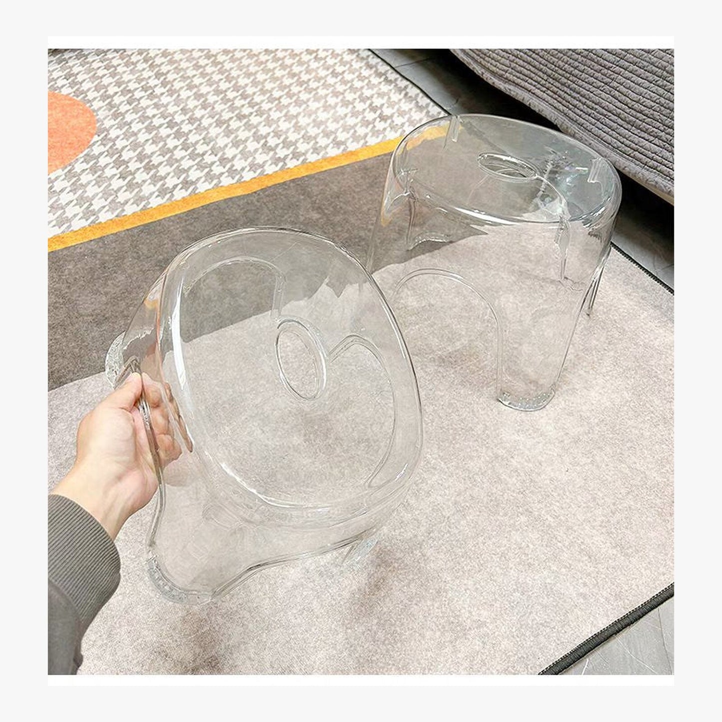Small Clear Acrylic Stool – product image