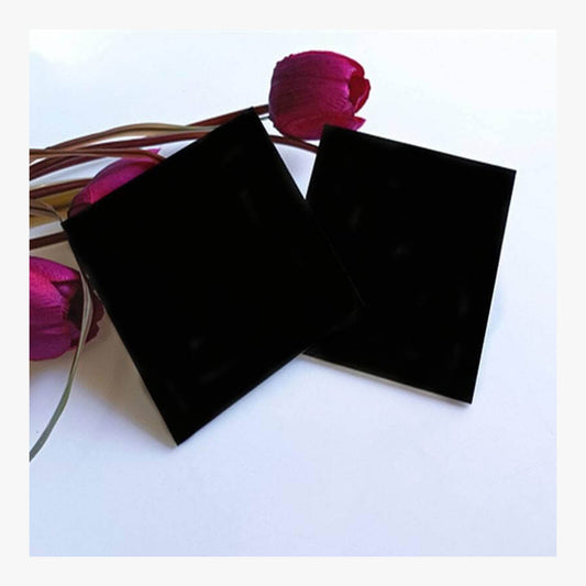 White & Black Acrylic Event Flooring Sheet – 3mm, 1000 × 1000mm – product image